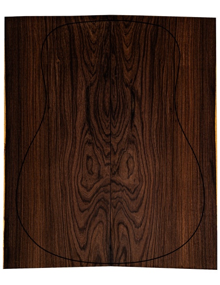 Detalle de la veta altamente figurada y bien definida del Pau Ferro FSC 100% Especial para guitarra acústica