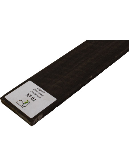 Touche en ébène ondé 470x75x9 mm MB Exclusive N°1, détail du grain ondé