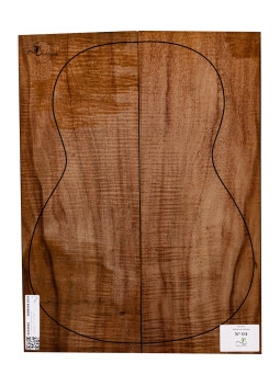 Close-up of continuous curl on Koa back for classical guitar MB Exclusive Nº 4