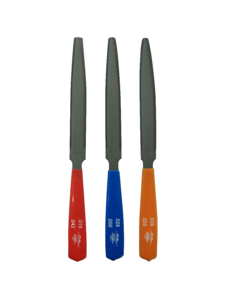 Uo-Chikyu Double Edged Nut Slot Japanese File 0,91/1,39 mm