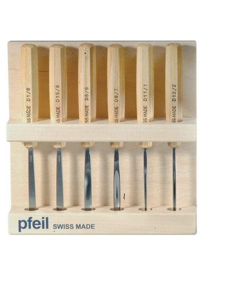 Pfeil 6 Initation Gouges Set in a wood showcase | Maderas Barber