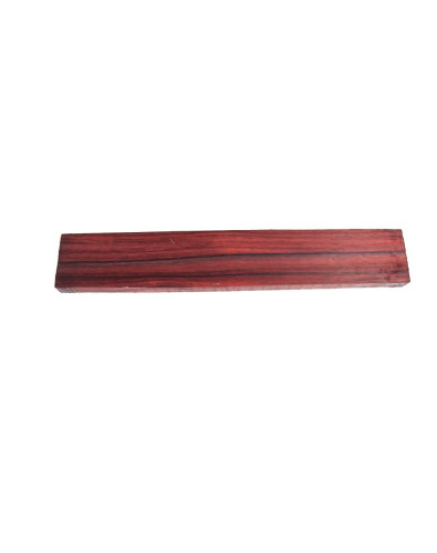 The unique Bois de Rosewood belongs to the Dalbergia genus and is an exotic wood highly prized