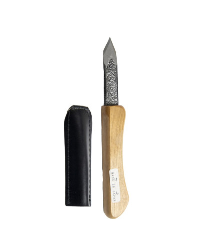 El cuchillo japonés Ken tiene dos bordes cortantes a la izquierda y a la derecha