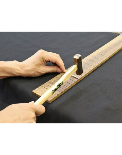 Marteau en bronze pour Frettes 2