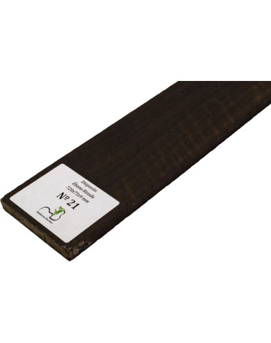 Diapasón de Ébano Rizado 720x75x9 mm MB Exclusive Nº21, detalle del rizo natural