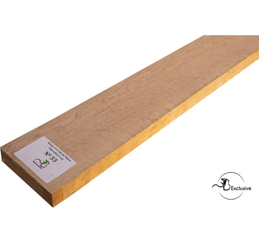 Detalle de la figura natural del arce ojo de pájaro en mango MB Exclusive para guitarra eléctrica