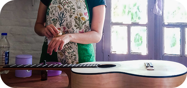 Juliana Hernández, luthier: "For me, building a guitar is like having a child".